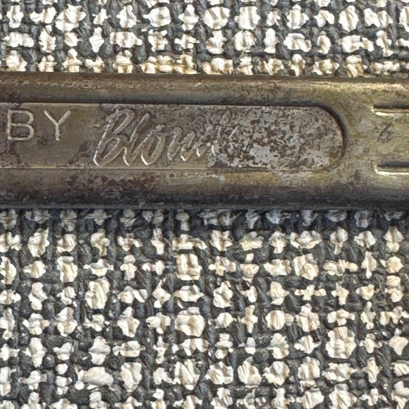 Vintage 60s Blondy travel case, black and white carry-on, hard shell, zipped - Picture 3 of 10